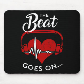 Der Schlag geht weiter Mousepad