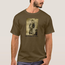 Der Schlangen-Jäger (Vintage Foto-Schlangen-Häute) T-Shirt