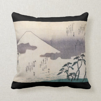 Der schöne Fujisan in Japan circa 1800s Kissen