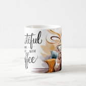 Der schöne Morgen beginnt mit der Tasse des Kaffee (Mittel)
