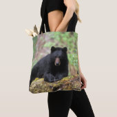 Der schwarze Bär auf einer alten Wachstumsprognose Tasche (Von Nahem)