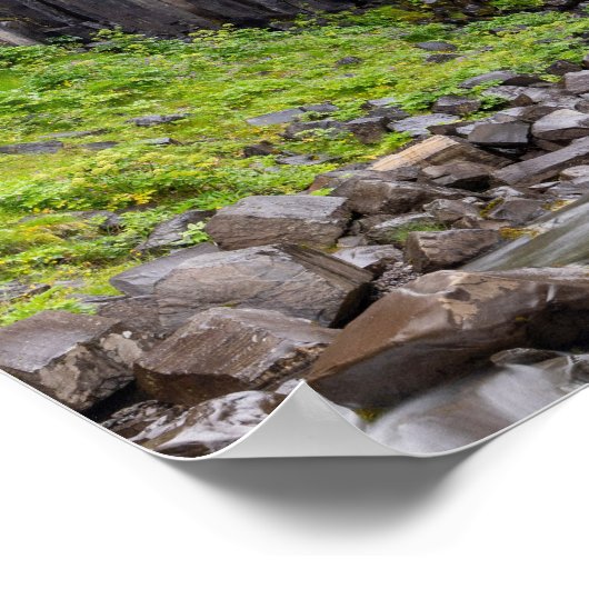 Der schwarze Basalt Svartifoss Wasserfall Island Poster (Ecke)