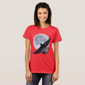 Der schwarze Raven, der das Moon-Design verkörpert T-Shirt (Vorne ganz)