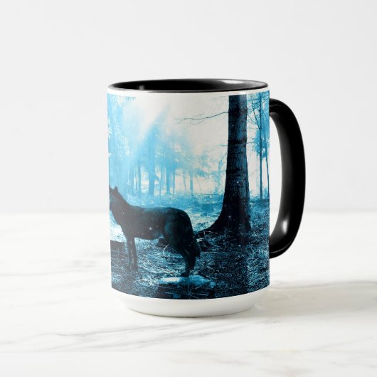 Der Schwarze Wolf allein im Wald Tasse (VorderseiteRechts)