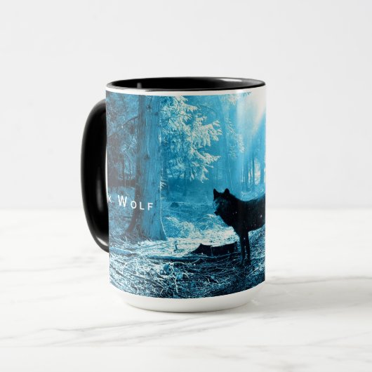 Der Schwarze Wolf allein im Wald Tasse (Vorderseite Links)