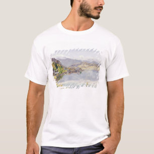 Der See der Luzerne, Berg Pilatus im Abstand T-Shirt