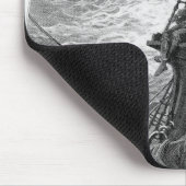 Der Seemann herauf den Mast während eines Sturms Mousepad (Ecke)