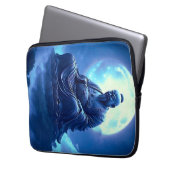 Der Segen des Mondes über der himmlischen Statue Laptopschutzhülle (Vorderseite Links)