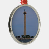 Der Sieg des Perrys und internationales Ornament Aus Metall (Rechts)