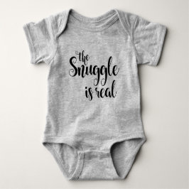 Der Snuggle ist wirklich Baby Strampler
