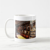 Der Sodabrunnen vor Ort Kaffeetasse (Links)