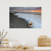 Der Sonnenaufgang am Strand und die Muschel Poster (Küche)