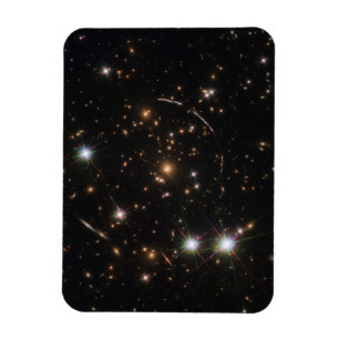 Der Sonnenaufgang in einem riesigen Galaxiehaufen Magnet