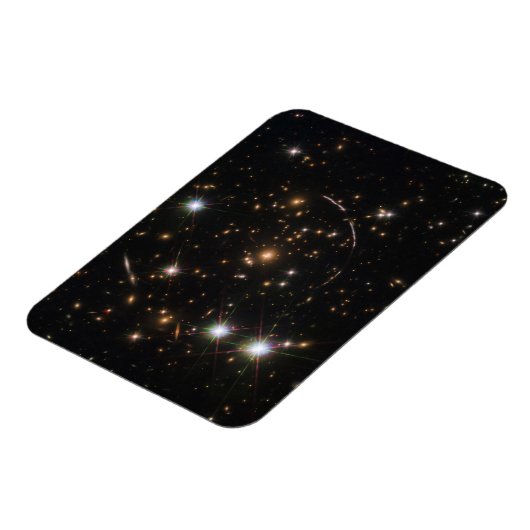 Der Sonnenaufgang in einem riesigen Galaxiehaufen Magnet (Linke Seite)