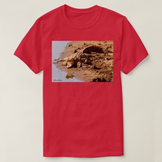 DER SONNENFANG DER NILE-KROKO-KREDITKÖRPER T-Shirt (Design vorne)