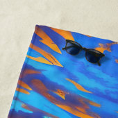 Der Sonnenuntergang des tropischen Strandes über d Strandtuch (Beispiel)