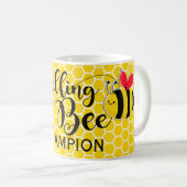 Der Spelling Bee Champion 1. Kaffeetasse (VorderseiteRechts)