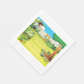 Der spielerische Junge, der in einem üppig grünen  Serviette (Ecke)