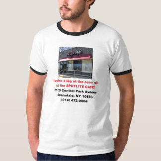 Der Spotlite der Männer Café offener Mic T-Shirt