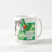 Der St. Patrick's Day Chihuahua Kaffeetasse (VorderseiteRechts)