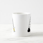 Der Stift ist mächtiger als die Klinge Kaffeetasse (Mittel)