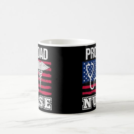 Der stolze Papa einer Krankenschwester, die Amerik Kaffeetasse (Mittel)