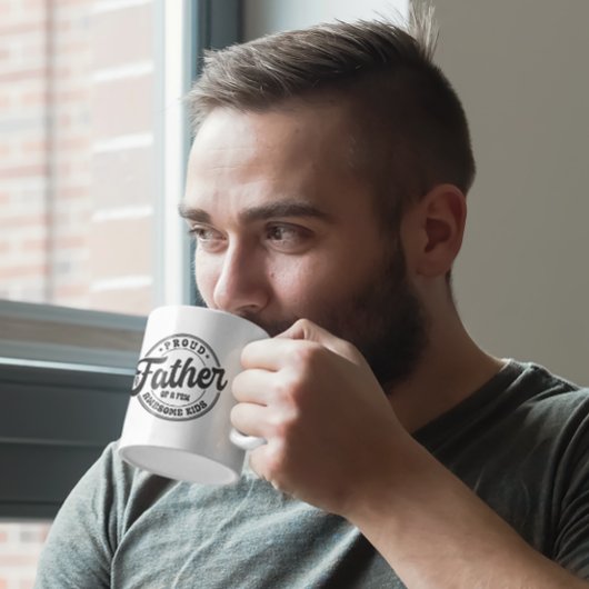 Der stolze Vater einiger Phantastischer Kinder Kaffeetasse