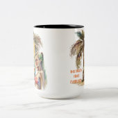 Der Strand macht alles sauber Zweifarbige Tasse (Mittel)