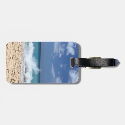 Der Strand nennt mich Tropenparadies Gepäckanhänger (Rückseite horizontal)