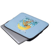 Der Surfer fährt die Welle | 13" Laptop-Sieb (M) Laptopschutzhülle (Vorne Knopf)