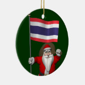 Der süße Weihnachtsmann mit der Flagge Thailands Keramikornament (Rechts)