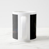 Der Sydeous Nexus Cluster Jumbo-Tasse (Rückseite)