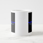 Der symbolische Thin Blue Line Ihr Text auf Schwar Jumbo-Tasse (Vorderseite)
