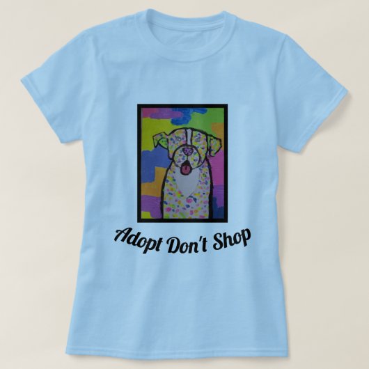 Der T - Shirt der entzückenden Frauen mit buntem (Design vorne)