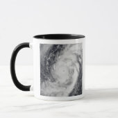 Der Taifun Damrey im Western des Pazifischen Ozean Tasse (Links)