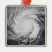 Der Taifun Faxai im Western des Pazifischen Ozeans Silbernes Ornament (Vorne)