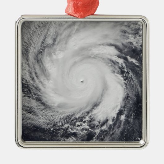 Der Taifun Faxai im Western des Pazifischen Ozeans Silbernes Ornament (Vorne)