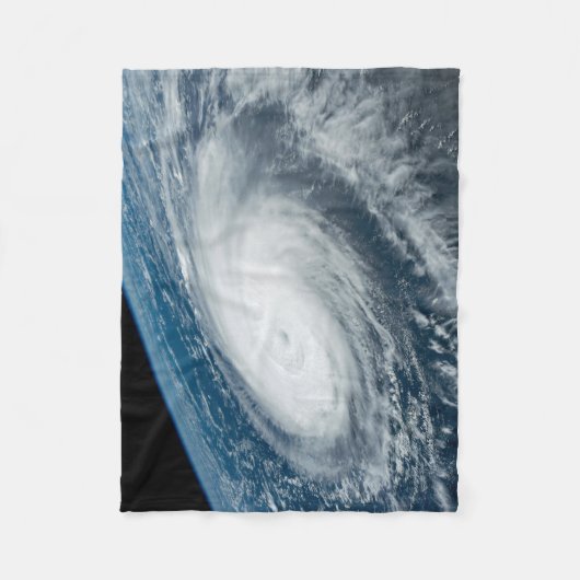 Der Taifun Hinnamnor. Fleecedecke (Vorderseite)