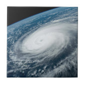 Der Taifun Hinnamnor. Fliese (Vorderseite)