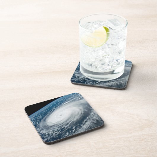 Der Taifun Hinnamnor. Getränkeuntersetzer (Rechte Seite)