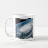 Der Taifun Hinnamnor. Kaffeetasse (Links)