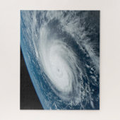 Der Taifun Hinnamnor. Puzzle (Vertikal)