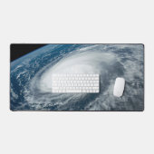 Der Taifun Hinnamnor. Schreibtischunterlage (Tastatur & Maus)