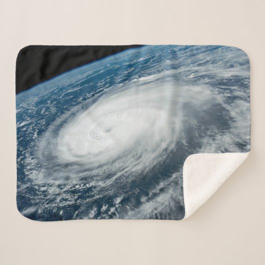 Der Taifun Hinnamnor. Sherpadecke (Vorderseite (Horizontal))