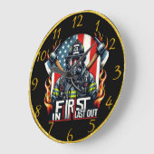 Der tapfere Feuerwehrmann ist stolz Große Wanduhr (Winkel)