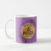 Der Tasse-Cup der Hexe mit dem Brauttrunk Kaffeetasse (Links)