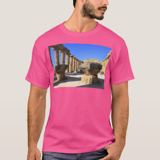 Der Tempel von Hera in Selinunte T-Shirt