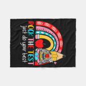 Der Test Funny Teacher Testing Day Rainbow Gnomes Fleecedecke (Vorderseite (Horizontal))