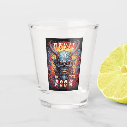 Der Teufel in diesem Raum Schnapsglas (Vorderseite)
