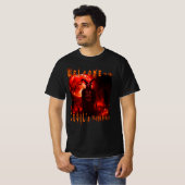 Der Teufel Satan am nächtlichen Friedhof mit blutr T-Shirt (Vorne ganz)